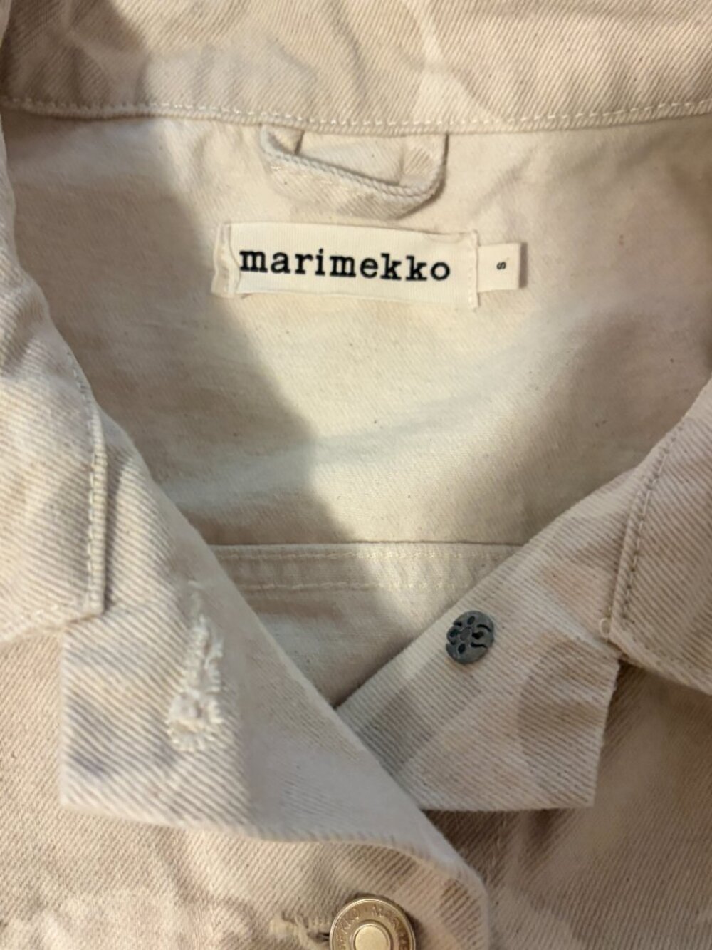 Marimekko Sarpio Unikko Beige Floral Denim Jacket Size Small - Picture 4 of 4